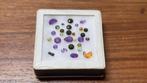 Doosje met echte div mineralen steentjes goudsmid edelsmid, Ophalen of Verzenden