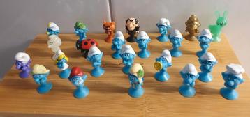 Smurfjes Stikeez,  volledige set,  24 stuks beschikbaar voor biedingen