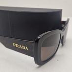 Prada SPR A08 Zonnebril  Inclusief Koker, Prada, Zo goed als nieuw, Support@prada.com, Prada S.p.A., 1 Via A. Manzoni, 
20121 Milan
Italy