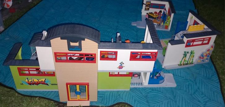 Playmobil School + uitbreiding Gymzaal & Geschiedenislokaal, Kinderen en Baby's, Speelgoed | Playmobil, Gebruikt, Complete set