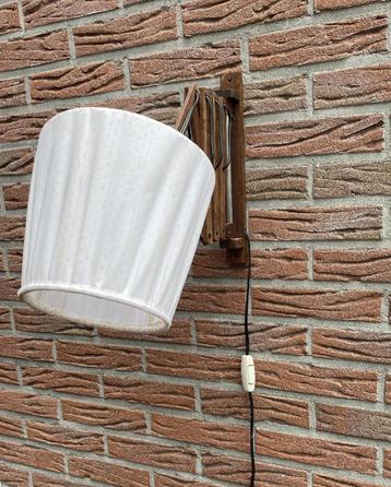 Leuke Retro Schaarlamp ( vintage mid century teak fifties ) beschikbaar voor biedingen