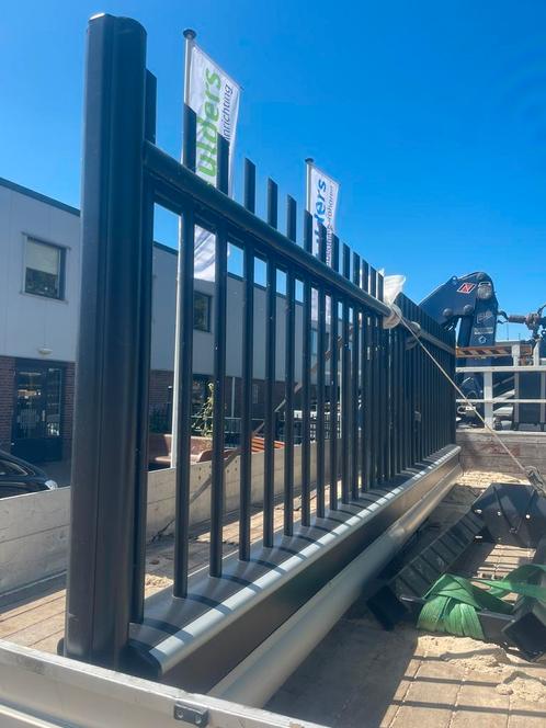 Vrijdragende schuifpoort 3,5 meter doorgang, 1,5 m hoog, Tuin en Terras, Tuinhekken en Hekwerk, Zo goed als nieuw, Overige typen