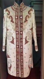 SHERWANI:  Indiase Heren Trouwkostuum, Ophalen of Verzenden, Nieuw, Maat 52/54 (L), Beige