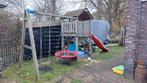 Speeltoestel met glijbaan en schommels, Kinderen en Baby's, Speelgoed | Buiten | Speeltoestellen, Ophalen, Gebruikt, Glijbaan