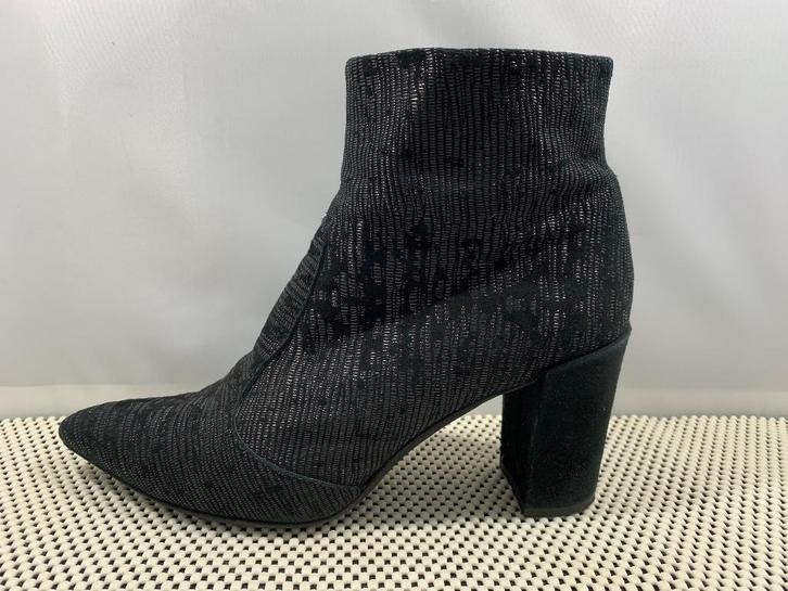 Mauro Teci maat 39,5. Betoverend mooie zwarte laarsjes., Kleding | Dames, Schoenen, Zo goed als nieuw, Lage of Enkellaarzen, Zwart