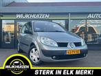 Renault Scénic 2.0-16V Dynamique Luxe Automaat met Navigati, Auto's, Renault, 135 pk, 4 cilinders, Beige, Origineel Nederlands