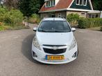 Chevrolet Spark 1.0 Bifuel 2011 Wit met problemen, Auto's, Chevrolet, Euro 5, 37 €/maand, Zwart, Wit