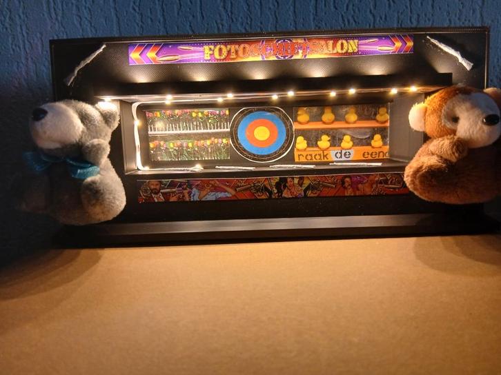 KERMIS attracties Spelwagen Lucky Duck en Fotoschietsalon, Hobby en Vrije tijd, Modelbouw | Auto's en Voertuigen, Nieuw, Overige typen