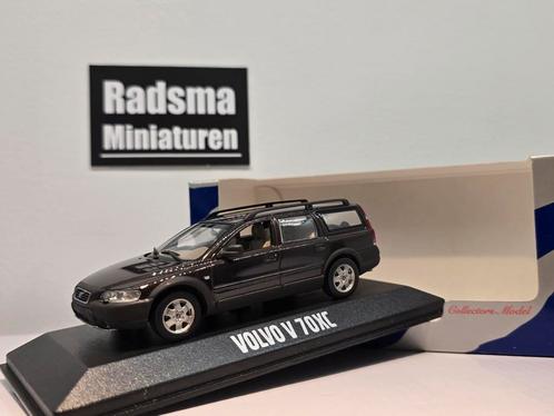 Volvo XC70 Cross country - Phase 2 - 1:43 Minichamps, Hobby en Vrije tijd, Modelauto's | 1:43, Zo goed als nieuw, Auto, MiniChamps