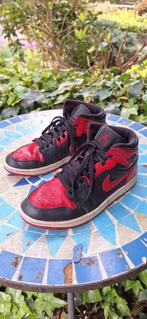 Nike air Jordan 1 mid, Gedragen, Ophalen of Verzenden, Zwart