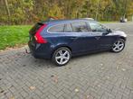 Volvo V60 D2 115pk Start/stop Powershift 2014 Blauw, Auto's, Volvo, Euro 5, Zwart, 4 cilinders, Blauw