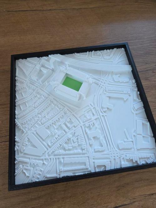 Uniek 3d PSV stadion met plattegrond - gedetailleerd, Verzamelen, Sportartikelen en Voetbal, Zo goed als nieuw, Beeldje of Poppetje