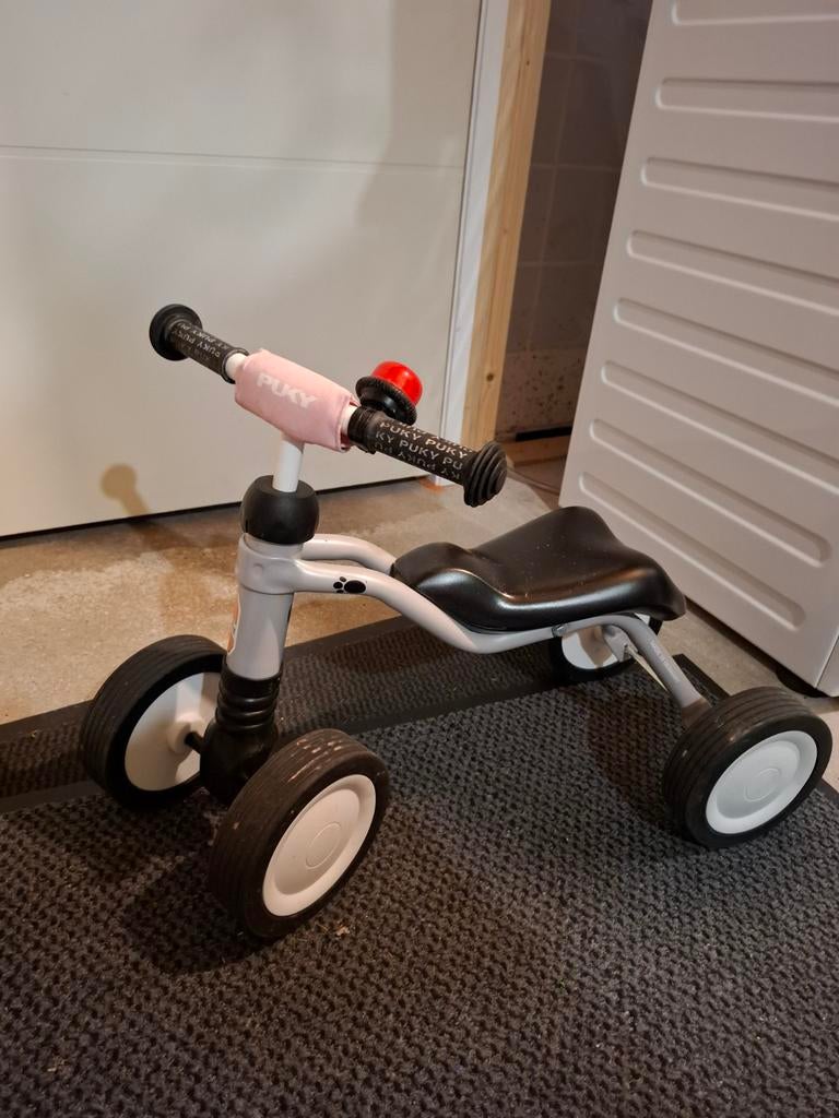 Puky Wutsch peuter Loopfiets, Kinderen en Baby's, Speelgoed | Buiten | Voertuigen en Loopfietsen, Ophalen of Verzenden, Zo goed als nieuw