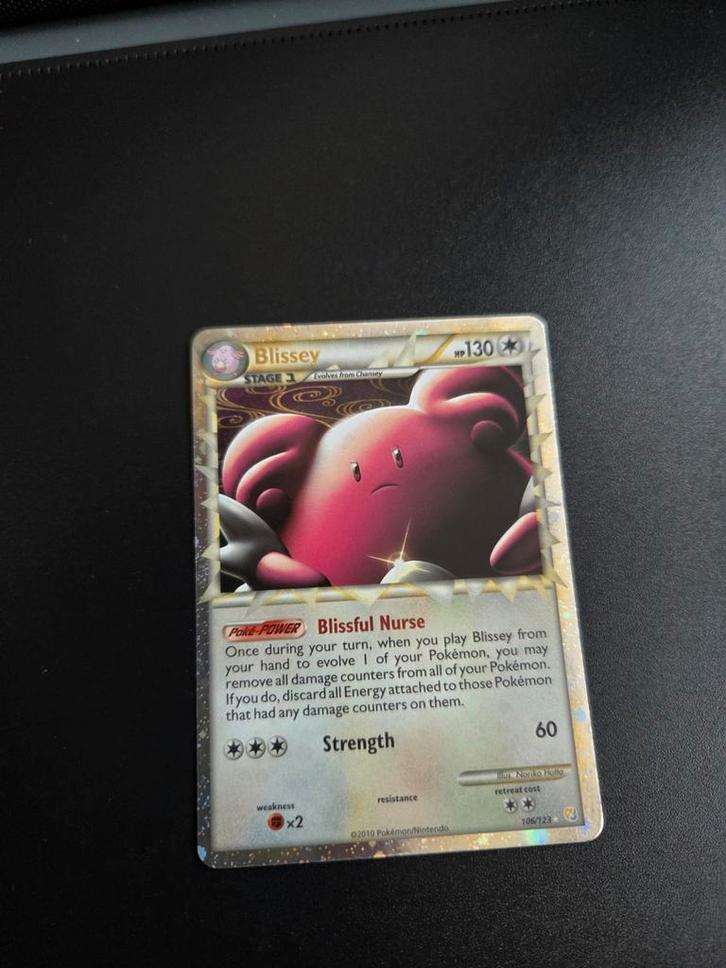 Blissey prime 106/123 Pokemon Heart Gold Soul Silver, Hobby en Vrije tijd, Verzamelkaartspellen | Pokémon, Zo goed als nieuw, Booster