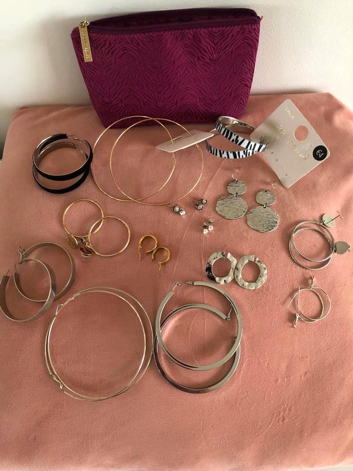 15 paar oorbellen, ringen, stekers bijoux 15 voor 8,-, Sieraden, Tassen en Uiterlijk, Oorbellen, Zo goed als nieuw, Overige materialen