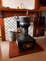 Oude potkachel ombebouwd naar gas - In Voorburg, Antiek en Kunst, Ophalen