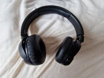 Z.g.a.n JBL koptelefoon  beschikbaar voor biedingen