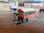 Lok werkplaats garage N spoor trein 1:160, Hobby en Vrije tijd, Overige merken, Gebruikt, Gelijkstroom of Wisselstroom, Brug, Tunnel of Gebouw