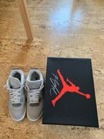 Nike Air Jordan 4 Retro, Nike, Ophalen of Verzenden, Grijs, Sneakers of Gympen