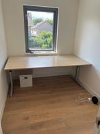 Groot stevig bureau, ideaal voor thuiswerk of kantoor!, Ophalen, In hoogte verstelbaar, Zo goed als nieuw, Bureau