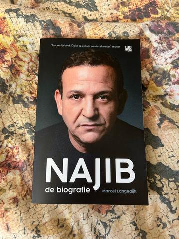 Najib Amhali: De Biografie - Marcel Langedijk beschikbaar voor biedingen