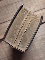 Bijbeltje uit 1875 - fraaie sluiting en versiering op snee, Ophalen
