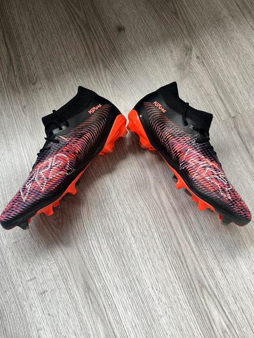 Voetbalschoenen heren maat 43, Sport en Fitness, Voetbal, Zo goed als nieuw, Schoenen, Maat M, Ophalen of Verzenden