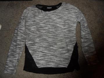 Prima grijze trui (met zwart achterpand) van Yessica, maat S beschikbaar voor biedingen