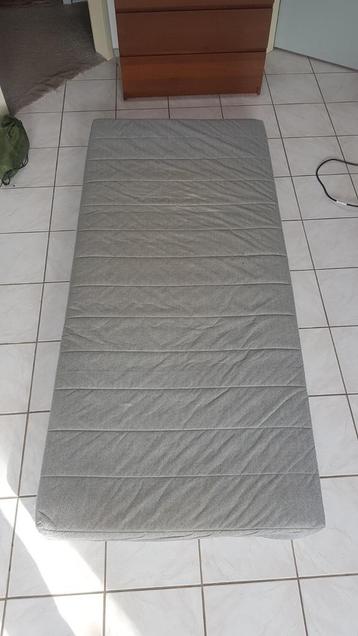 Matras IKEA 90x200cm beschikbaar voor biedingen