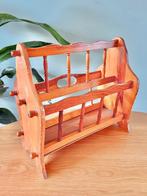 Vintage houten krantenbak magazinehouder magazinerek, Ophalen of Verzenden, Gebruikt