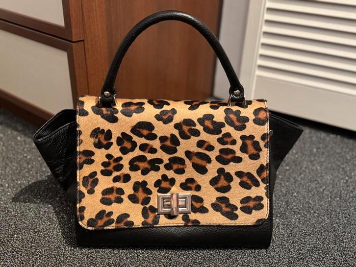 Mooie zwarte leren panterprint tas Nieuw, Sieraden, Tassen en Uiterlijk, Tassen | Damestassen, Nieuw, Overige typen, Zwart, Ophalen of Verzenden