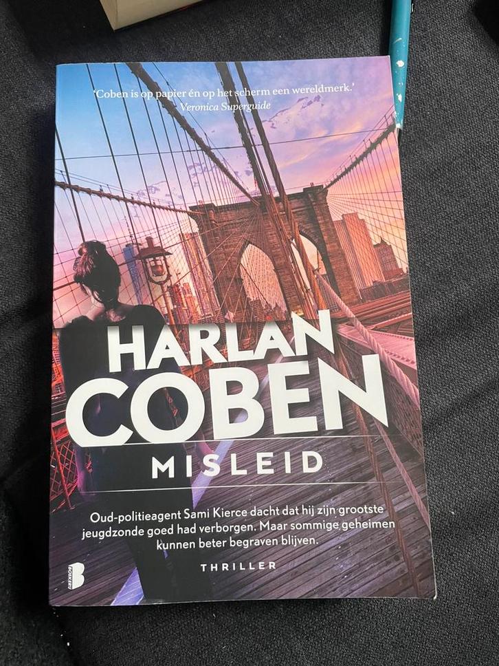 Harlan Coben 2025 Misleid, Boeken, Thrillers, Zo goed als nieuw, Ophalen of Verzenden
