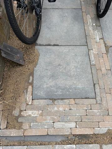 Terrastegel 60x60x4cm | 2,16m2 beschikbaar voor biedingen