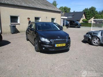 Peugeot 308 SW 1.2 PureT Blue l. EX NAP REST BPM 500 EURO ! beschikbaar voor biedingen