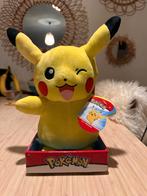 Pokemon - Pikachu Knuffel 30cm (Nieuw!), Verzamelen, Ophalen of Verzenden, Nieuw, Actiefiguur of Pop