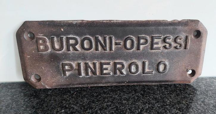 Italiaanse Gietijzeren Plaquette Buroni-Opessi, Antiek en Kunst, Antiek | Overige Antiek, Ophalen of Verzenden