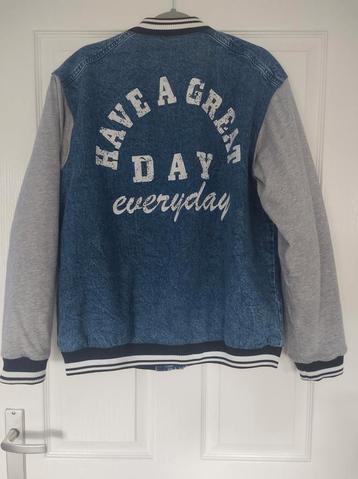 Stoer Jasje - Denim & Grijs - XS (valt zeer ruim) beschikbaar voor biedingen