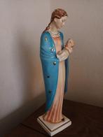 Hummel Beeld  Maria met kind. Gemerkt nr. 104., Ophalen of Verzenden