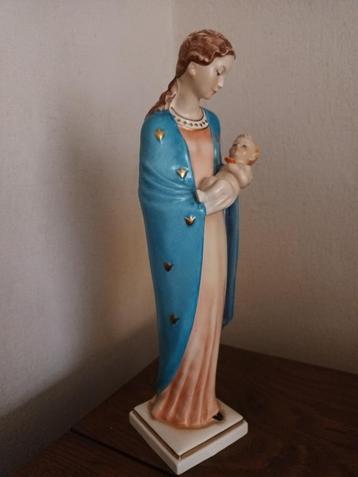 Hummel Beeld  Maria met kind. Gemerkt nr. 104. beschikbaar voor biedingen