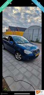 Volkswagen Polo 1.4-16V SPORTLINE NAP/NWE APK/NETTE AUTO/LM, Auto's, Volkswagen, Voorwielaandrijving, Gebruikt, 4 cilinders, Blauw