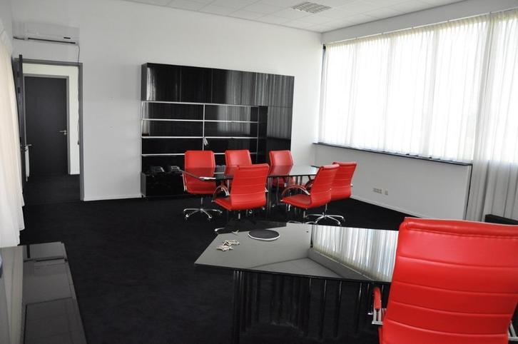 tv meubel wandmeubel voor kantoor of in huis, zwart, Huis en Inrichting, Kasten | Wandmeubels, Zo goed als nieuw, 200 cm of meer