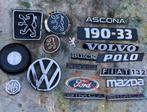 Auto-emblemen auto embleem VW Polo Peugeot Volvo Mazda, Auto diversen, Ophalen of Verzenden