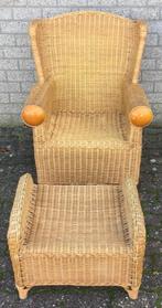 0586 Rotan zetel, fauteuil met voetenbankje., Gebruikt, Klassiek, Ophalen of Verzenden, 75 tot 100 cm