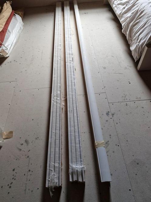 Architraven grenen nieuw 2x gegrond, Doe-het-zelf en Verbouw, Hout en Planken, Nieuw, Overige typen, Grenen, 300 cm of meer, Minder dan 25 mm