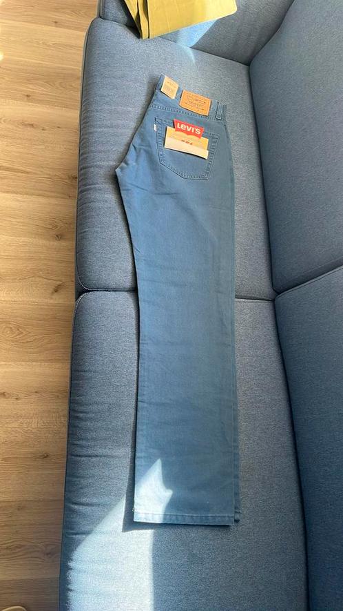 Blue Levi’s Jeans – Brand New w32L32, Kleding | Heren, Broeken en Pantalons, Nieuw, Blauw, Ophalen of Verzenden