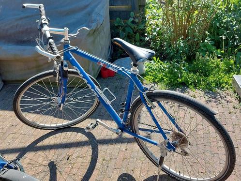 Giant X-1800 hybride x cross fiets goede banden, Fietsen en Brommers, Fietsen | Heren | Sportfietsen en Toerfietsen, Zo goed als nieuw