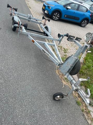 Pega trailer 450kg boten tot 4-4.5 meter beschikbaar voor biedingen