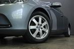 Volvo V40 2.0 D2 Momentum Business Afneembare Trekhaak | Ada, Voorwielaandrijving, Gebruikt, 4 cilinders, Leder en Stof