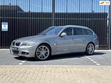 BMW 3-serie Touring 325xi LCI - 6 CILINDER - AUTOMAAT - M PA beschikbaar voor biedingen