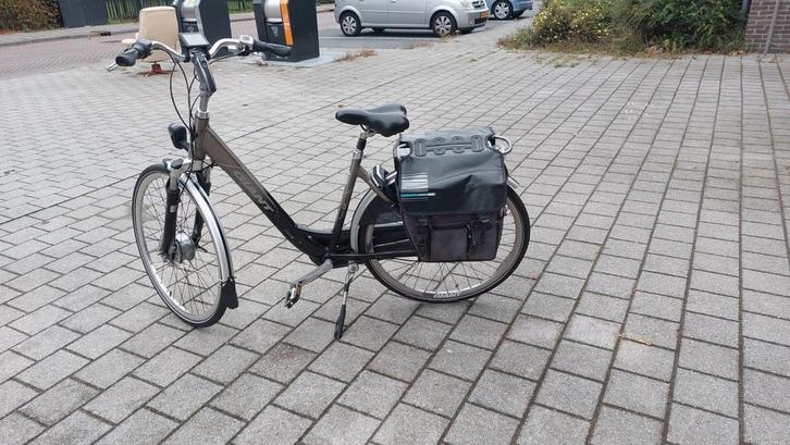 giant twist go double , jammer, trek ebikes samen of p.s., Fietsen en Brommers, Fietsen | Dames | Damesfietsen, Gebruikt, Giant